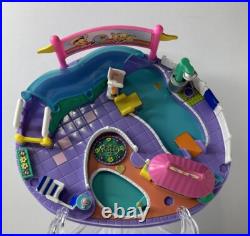 100% Complete 1997 vintage Polly Pocket Pool Party