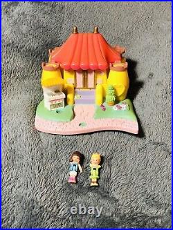 100% Complete (ULTRA RARE) Vintage Polly Pocket Bouncy Castle 1996