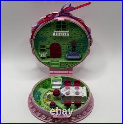 100% Complete VTG 1994 Polly Pocket Birthday Surprise Rare Iridescent Variation 100% Complete VTG 1994 Polly Pocket Birthday Surprise Rare Iridescent Variation