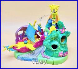 100% complete Disney Vintage Peter Pan Neverland Polly Pocket Bluebird play set