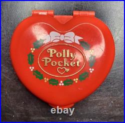 1989 Vintage Bluebird Polly Pocket Christmas musical Compact complete