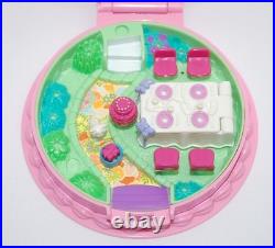 1994 Mattel Bluebird Polly Pocket Birthday Surprise Playset near complete