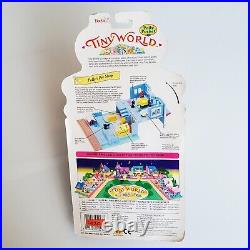 1994 Pet Shop Variation Pet Store NEW Polly Pocket Pollyville Vintage