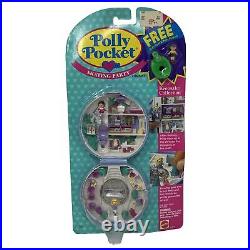 1994 Vintage Polly Pocket Skating Party Compact 2 Dolls + Bonus Bath Float NOC