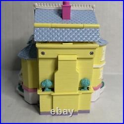 1995 Polly Pocket COMPLETE Clubhouse Pop-Up Party Play House Bluebird 6 Dolls