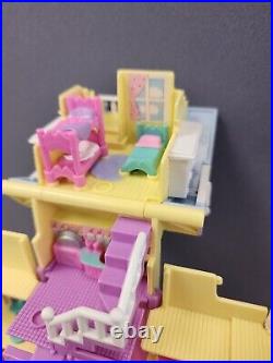 1995 Polly Pocket Clubhouse Pop-Up Party Play House Bluebird Bonus Polly! READ