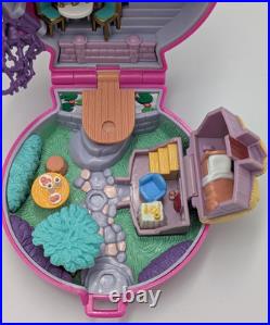 1996 Polly Pocket Bluebird Sleeping Beauty Playcase Complete All Original