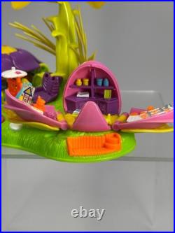 1997 Polly Pocket Bluebird Petal Village Complete All Original 1997 Polly Pocket Bluebird Petal Village Complete All Original