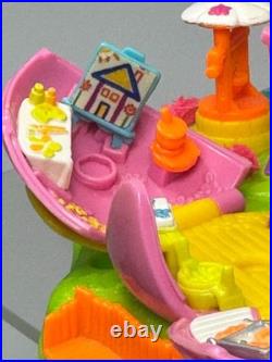 1997 Polly Pocket Bluebird Petal Village Complete All Original 1997 Polly Pocket Bluebird Petal Village Complete All Original