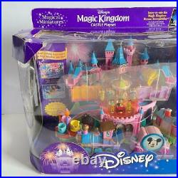 2000 Disney Magical Miniatures Magic Kingdom Castle Playset Mattel VINTAGE