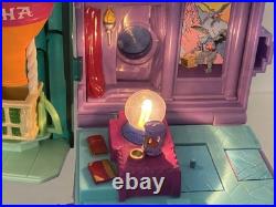 2001 Mattel Polly Pocket Wizard of Oz Emerald City Playset 5 Figures LIGHTS WORK