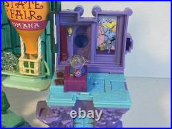 2001 Mattel Polly Pocket Wizard of Oz Emerald City Playset 5 Figures LIGHTS WORK