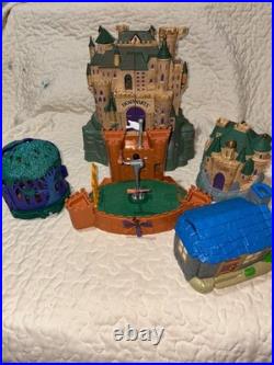 5pc Lot Vintage Harry Potter Polly Pocket Hogwarts Castle 2001