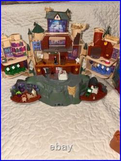 5pc Lot Vintage Harry Potter Polly Pocket Hogwarts Castle 2001