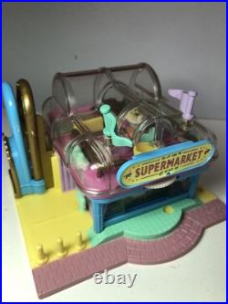 Bluebird 1995 Supermarket Polly Pocket With Figurines Lights Work