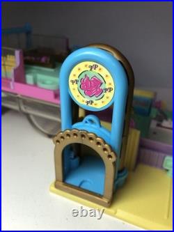 Bluebird 1995 Supermarket Polly Pocket With Figurines Lights Work