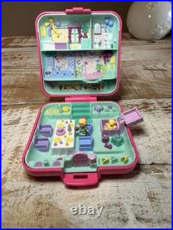 Bluebird Polly Pocket 1989 Compact Playset with Dolls & Accessories Vintage