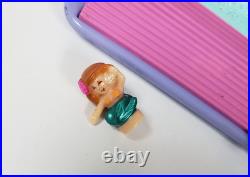 Bluebird Polly Pocket Sparkling Mermaid Adventure Storybook Lights work 5 figure