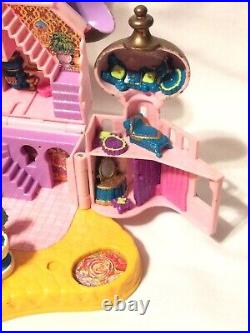 Disney Aladdin 1996 Bluebird Polly Pocket Jasmine's Royal Palace PURPLE Dolls