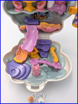 Disney Hercules Polly Pocket Playset 1996 VINTAGE Compact with Figures RARE READ Disney Hercules Polly Pocket Playset 1996 VINTAGE Compact with Figures RARE READ