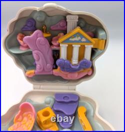 Disney Hercules Polly Pocket Playset 1996 VINTAGE Compact with Figures RARE READ Disney Hercules Polly Pocket Playset 1996 VINTAGE Compact with Figures RARE READ