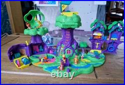 Disney Polly Pocket Winnie the Pooh 100 Acre Wood 1998 Complete Disney Polly Pocket Winnie the Pooh 100 Acre Wood 1998 Complete