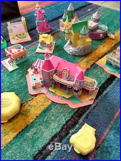 Huge Lot Of Vintage Polly Pocket Buildings and Figurines