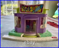 Large lot- 11 Vintage Polly Pockets Pollyville Houses and Playsets