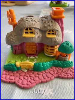 Large lot- 11 Vintage Polly Pockets Pollyville Houses and Playsets