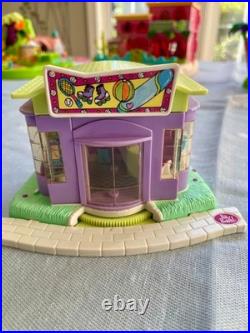 Large lot- 11 Vintage Polly Pockets Pollyville Houses and Playsets Large lot- 11 Vintage Polly Pockets Pollyville Houses and Playsets