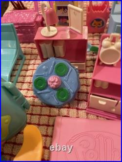 Lot VTG Polly Pocket Dolls Figures Clothing Accessories Furniture Cars 200+ Lot VTG Polly Pocket Dolls Figures Clothing Accessories Furniture Cars 200+