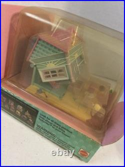 NEW Vintage 1994 Polly Pocket Pollyville Beach Cafe Playset