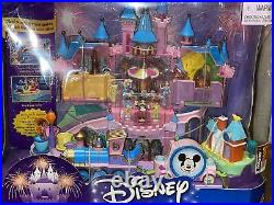 New 2000 Mattel Disney's Magic Kingdom Castle Magical Miniatures Playset