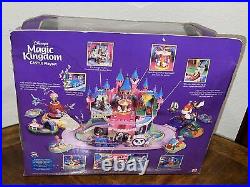 New 2000 Mattel Disney's Magic Kingdom Castle Magical Miniatures Playset