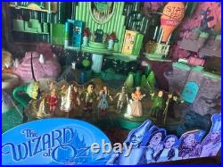 New In Box Vintage Mattel 2001 Wizard of Oz City Light Up Polly Pocket Play Set New In Box Vintage Mattel 2001 Wizard of Oz City Light Up Polly Pocket Play Set