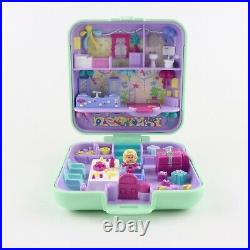 POLLY POCKET 1989 Partytime Surprise Mint Green Variation with 1 original doll