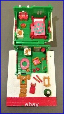 POLLY POCKET 1993 HOLIDAY CHALET Complete VINTAGE Bluebird Christmas