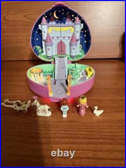Polly Pocket 1992 Vintage Bluebird Starlight Castle? Complete withSwan, Working