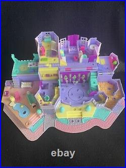 Polly Pocket 1994 Light-Up Magical Mansion Playset