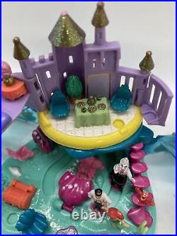 Polly Pocket 1996 Vintage Little Mermaid Ariel Undersea Kingdom Castle WithPeople