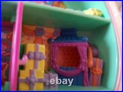 Polly Pocket BIRTHDAY PARTY STAMPER SET INTERIOR COMPLETE! 1 doll CLEAN