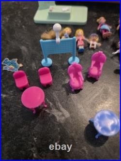 Polly Pocket Bluebird 1989 Pool Party Compact & Lot Of 12 PP Dolls & Misc Acces