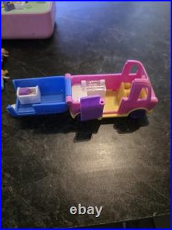 Polly Pocket Bluebird 1989 Pool Party Compact & Lot Of 12 PP Dolls & Misc Acces