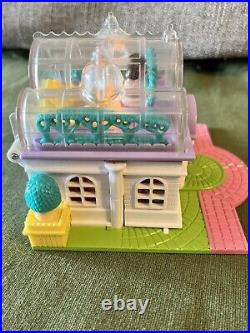 Polly Pocket Bluebird Complete 1994 9 Pc. Light Up Bridal Salon Vintage Mattel