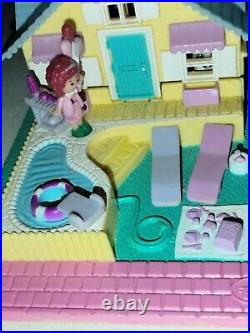 Polly Pocket Bluebird Summer House