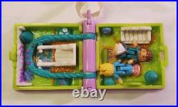 Polly Pocket Book Vintage 1995 Garden Sparkle Locket Bluebird Toys