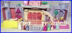 Polly Pocket CINDERELLA Light Up CASTLE 1995 Vintage Bluebird With 7 Figures