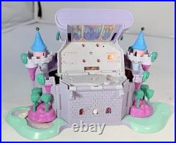 Polly Pocket CINDERELLA Light Up CASTLE 1995 Vintage Bluebird With 7 Figures