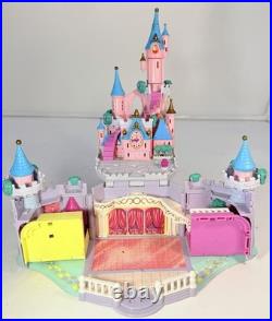 Polly Pocket CINDERELLA Light Up CASTLE 1995 Vintage Bluebird With 7 Figures