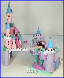 Polly Pocket CINDERELLA Light Up CASTLE 1995 Vintage Bluebird With 7 Figures